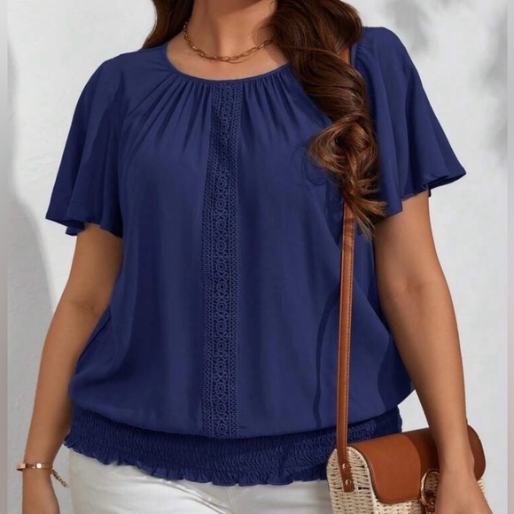 Lace Hem Decorated Short Sleeve Pullover Shirt with Elastic Waist - Picture 3 of 6